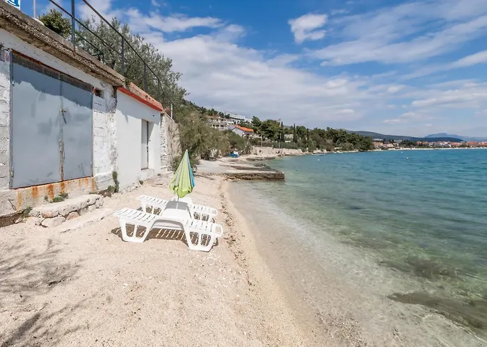 G公寓 * 特罗吉尔