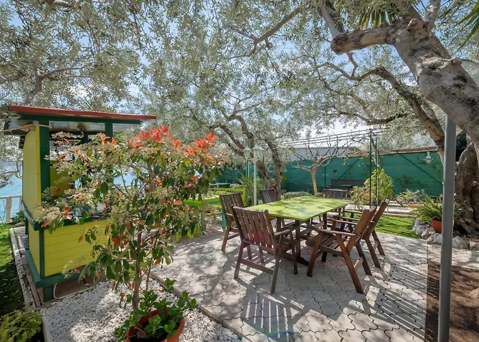 G公寓 公寓 特罗吉尔